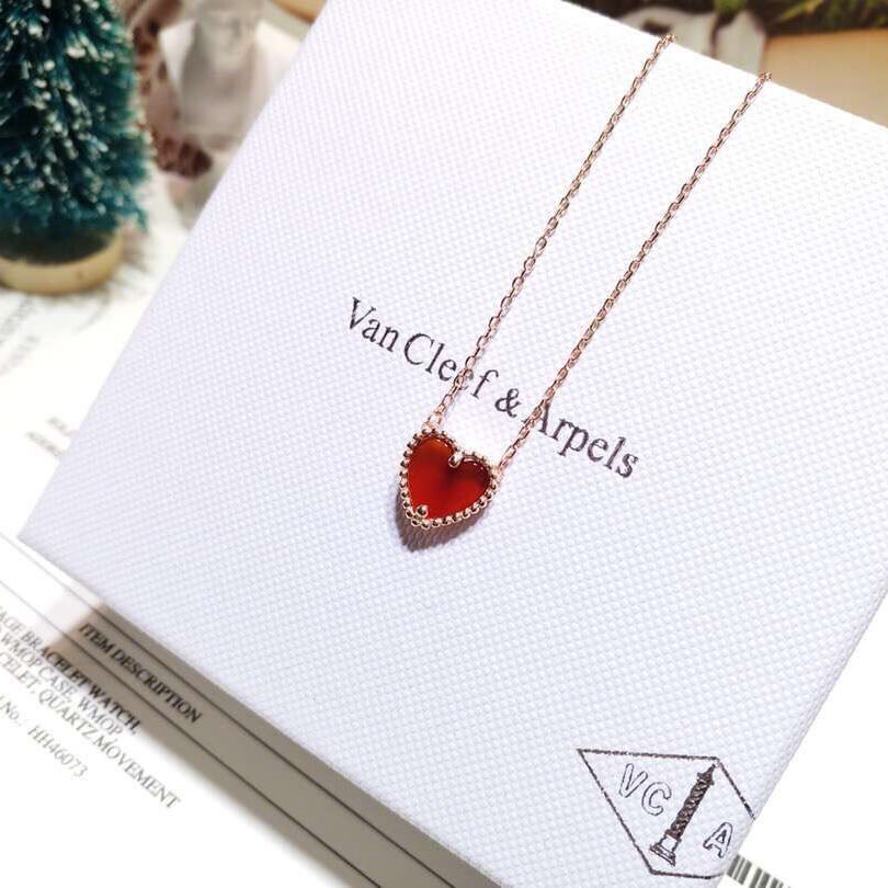 sweet alhambra heart pendant