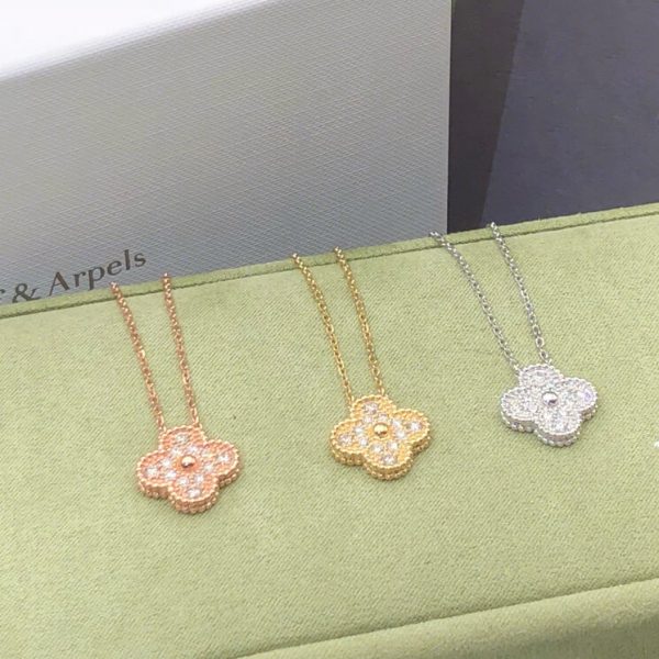 Vintage Alhambra Pendant Diamonds | Top Brand 18K Gold Jewelry Replica ...