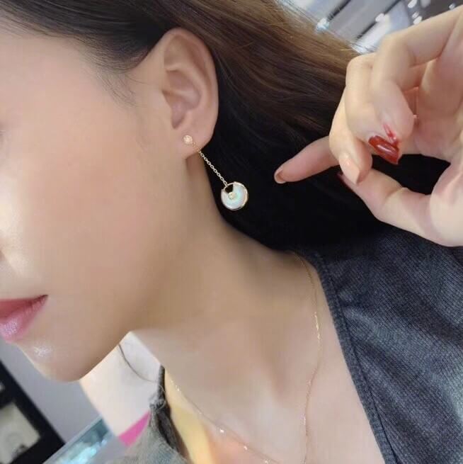 cartier amulette earrings price