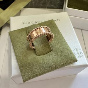 replica van cleef ring cheap