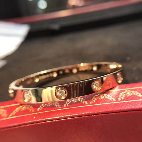 rep cartier love bracelet 10 diamonds