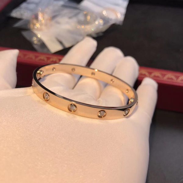 fake cartier love bracelet 10 diamonds