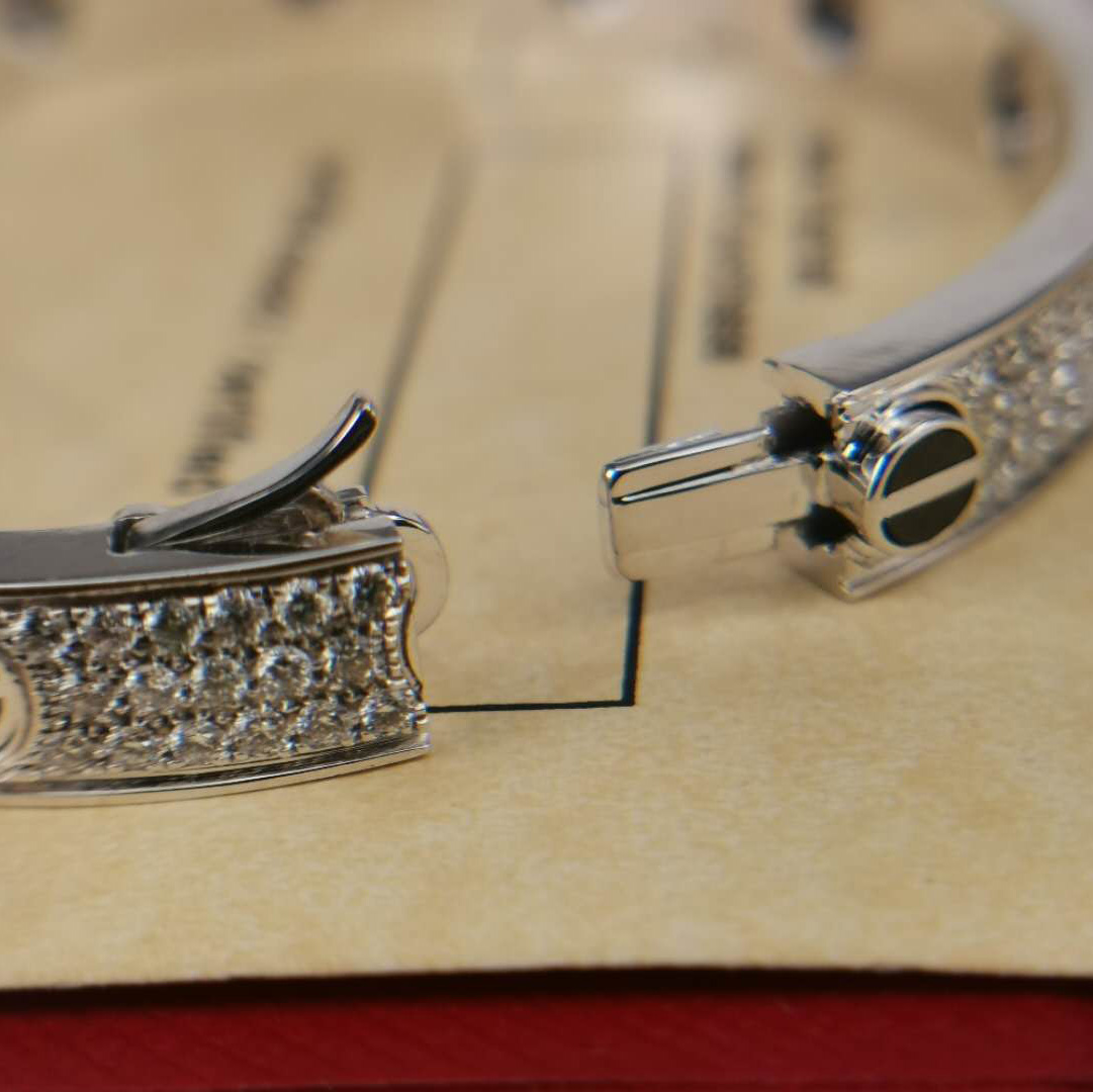 Cartier Flower Bracelet Replica
