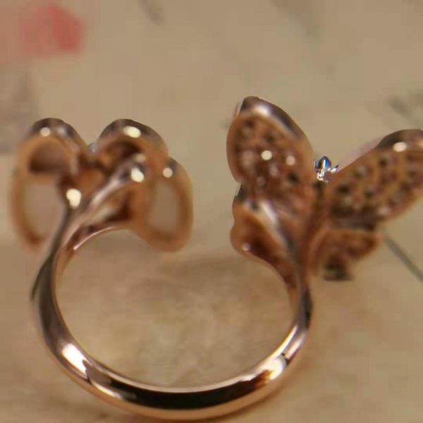 Fake Two Butterfly Between the Finger ring