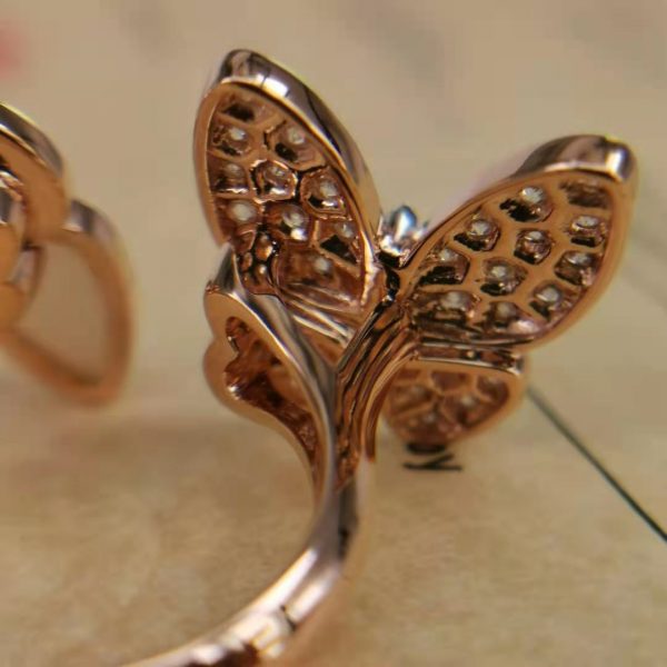 Fake Two Butterfly Between the Finger ring