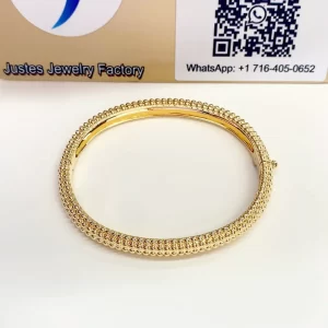 Duplicate van cleef Perlée pearls of gold bracelet