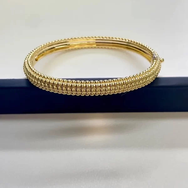 van cleef perlee bracelet fake cheap