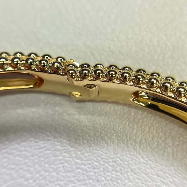 van cleef perlee braceletvan cleef perlee bracelet