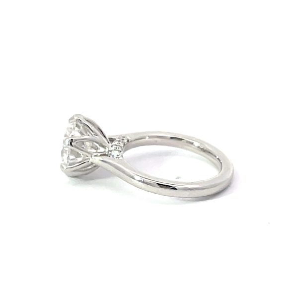 18k Gold Lab Grown Engagement Diamond Ring
