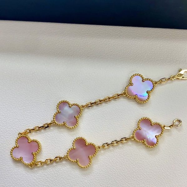 imitation van cleef bracelet clover bracelet fake