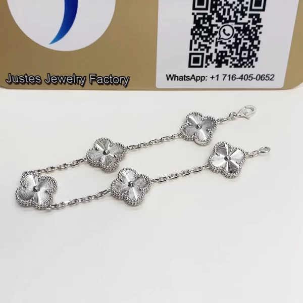 vintage alhambra bracelet 5 motifs guilloche dupe