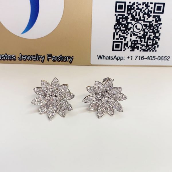Replica Lotus earrings medium model