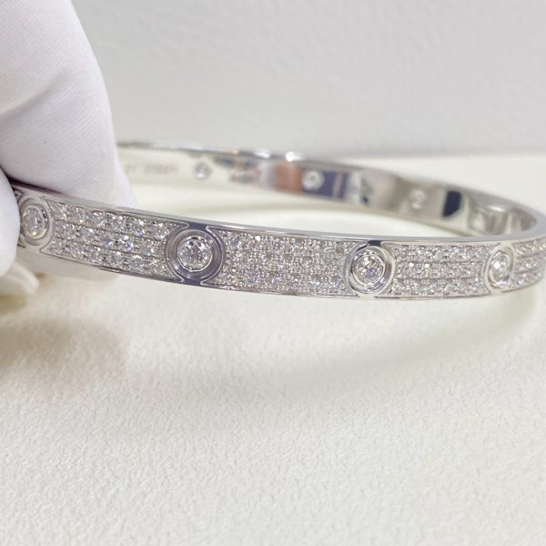Love Bracelet Classic Model Paved 10 Diamonds 18K gold fake